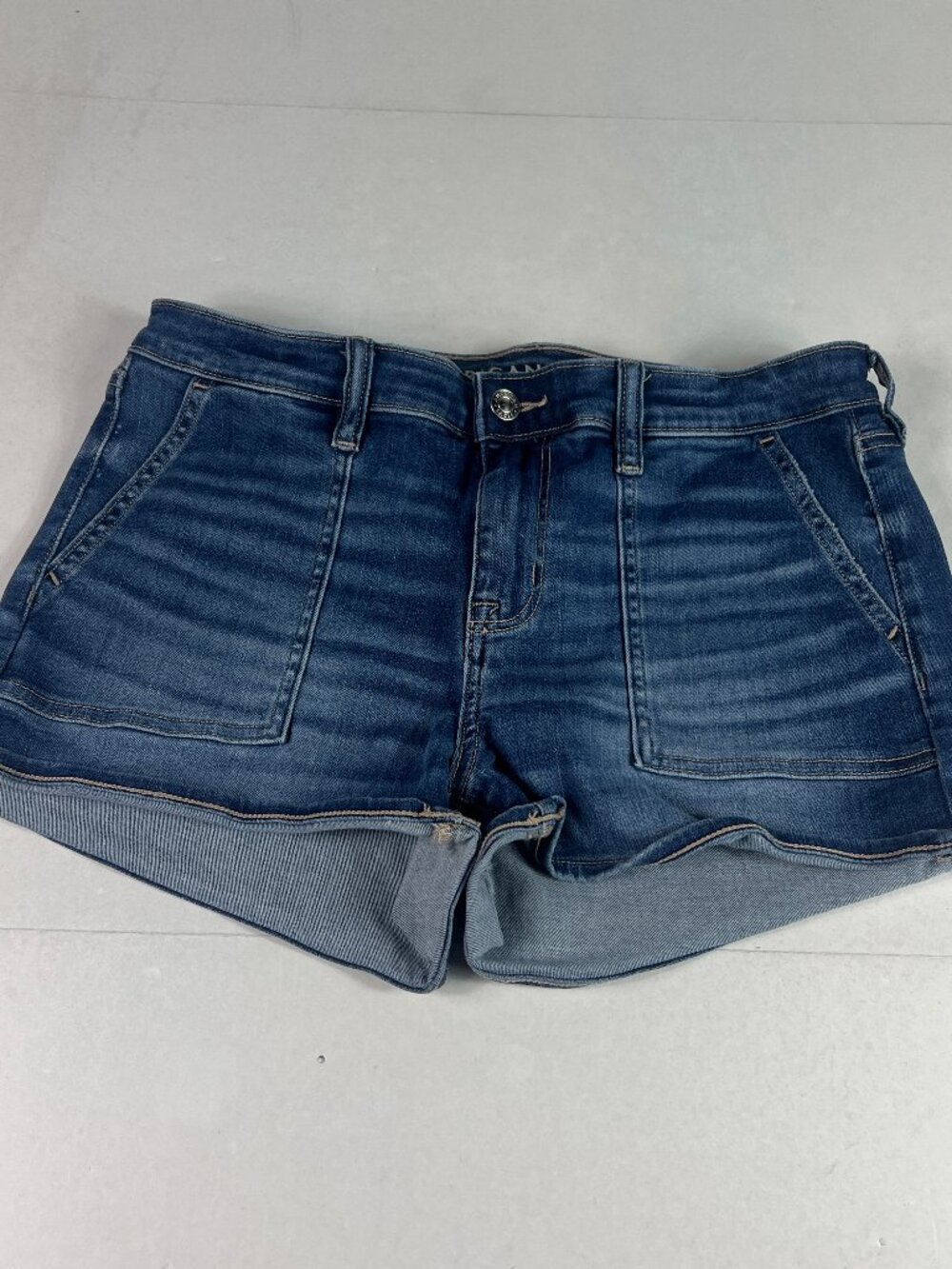 American Eagle Short Women 31* Mid Rise Shortie Blue Faded Stretch Denim Jort 10